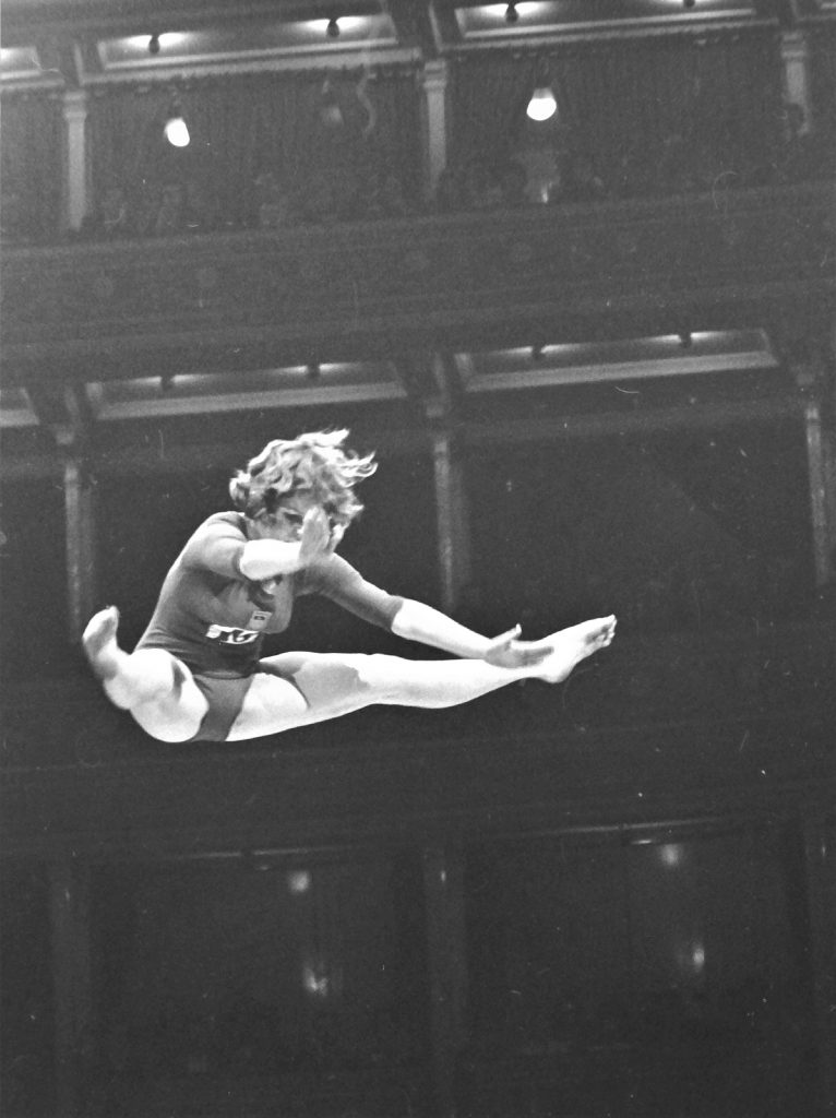 women-s-trampoline-gymnastics-history