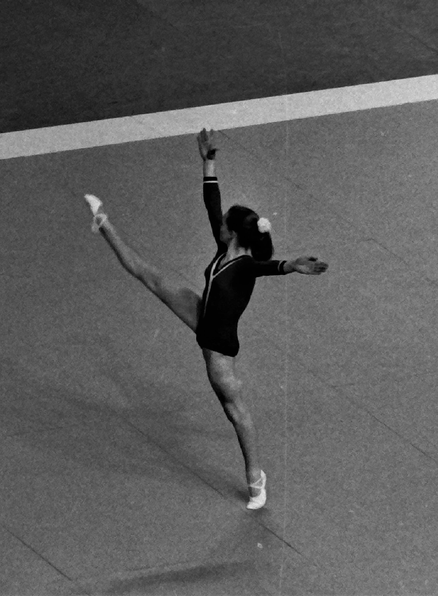 Barbara Slater competing at the Montreal Olympics in 1976