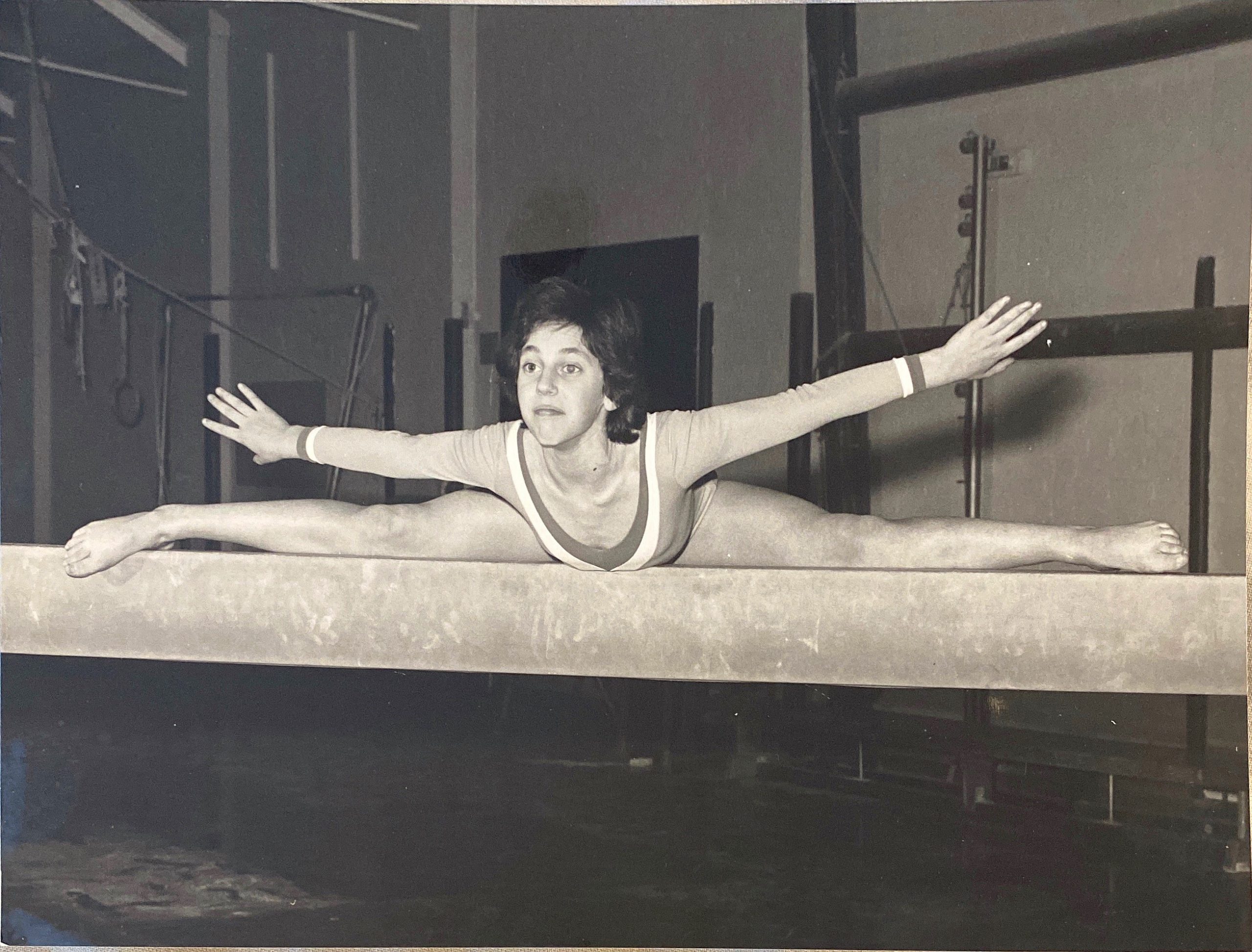 Above - Phillipa Musikant in splits on the beam as an Artistic Gymnast
